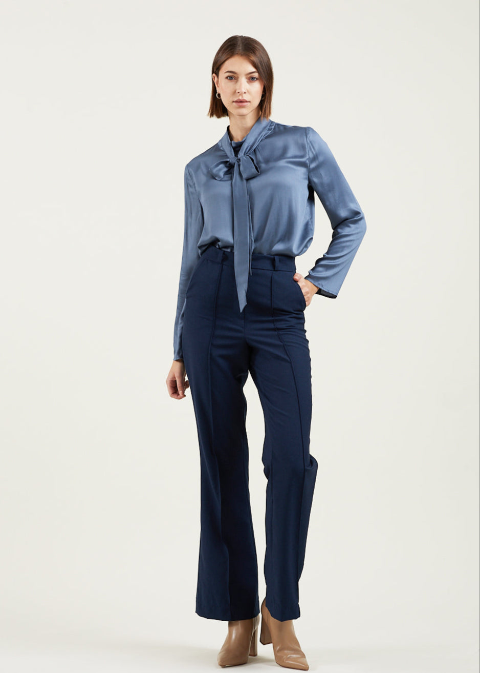 Flared Hose FLAIRE mit hohem Bund von COCO LORES