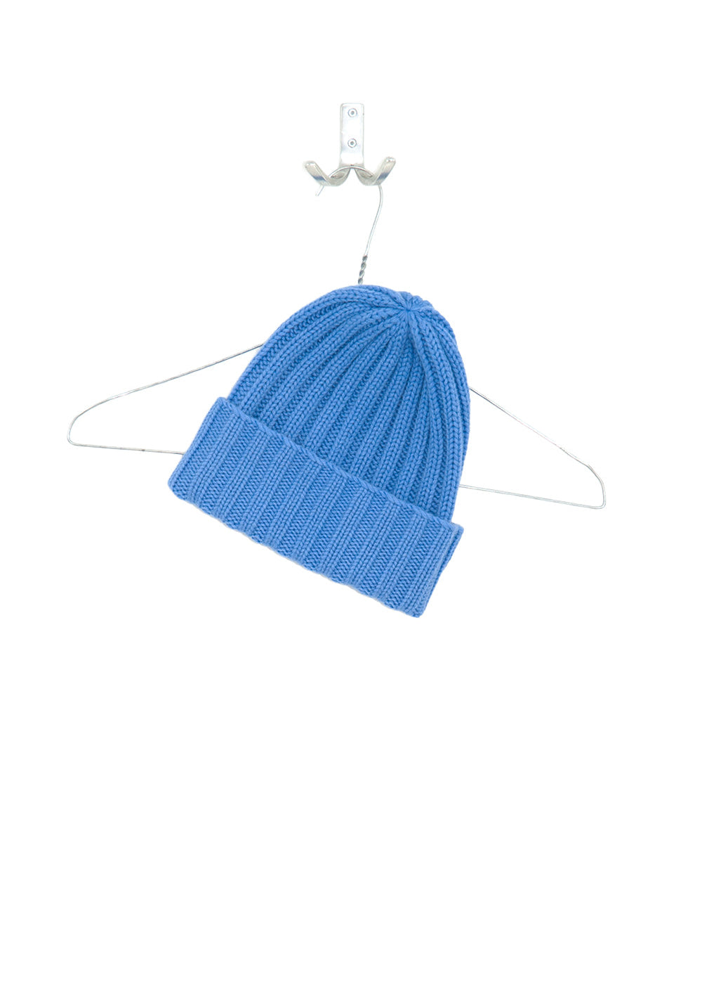 Kaschmir Rippenmütze in Azure von PETIT CALIN