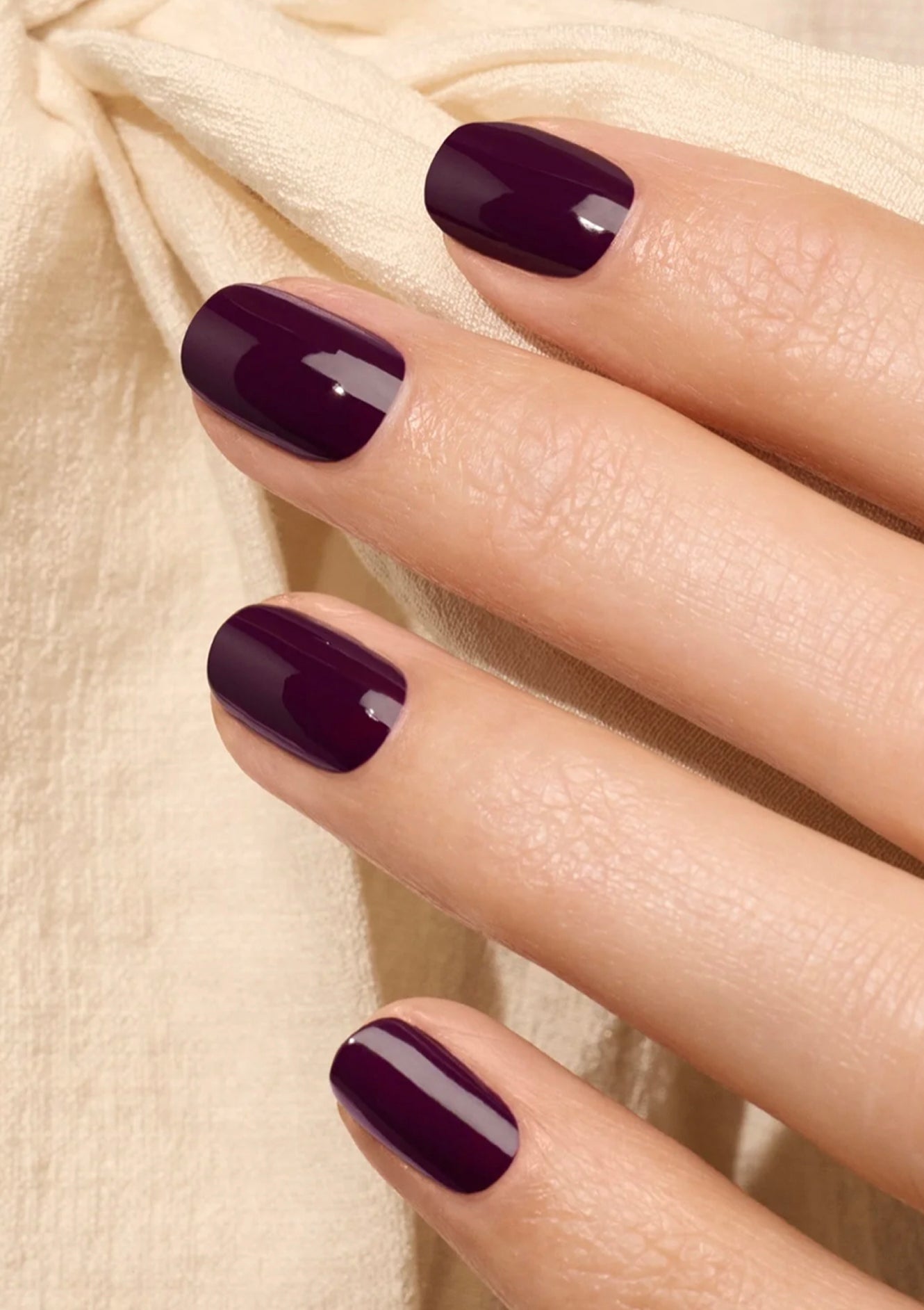 Nagellack AUBERGINE GREEN by MANUCURIST Paris