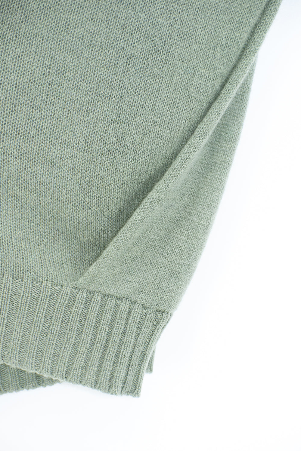 Slipover in Olive von PETIT CALIN